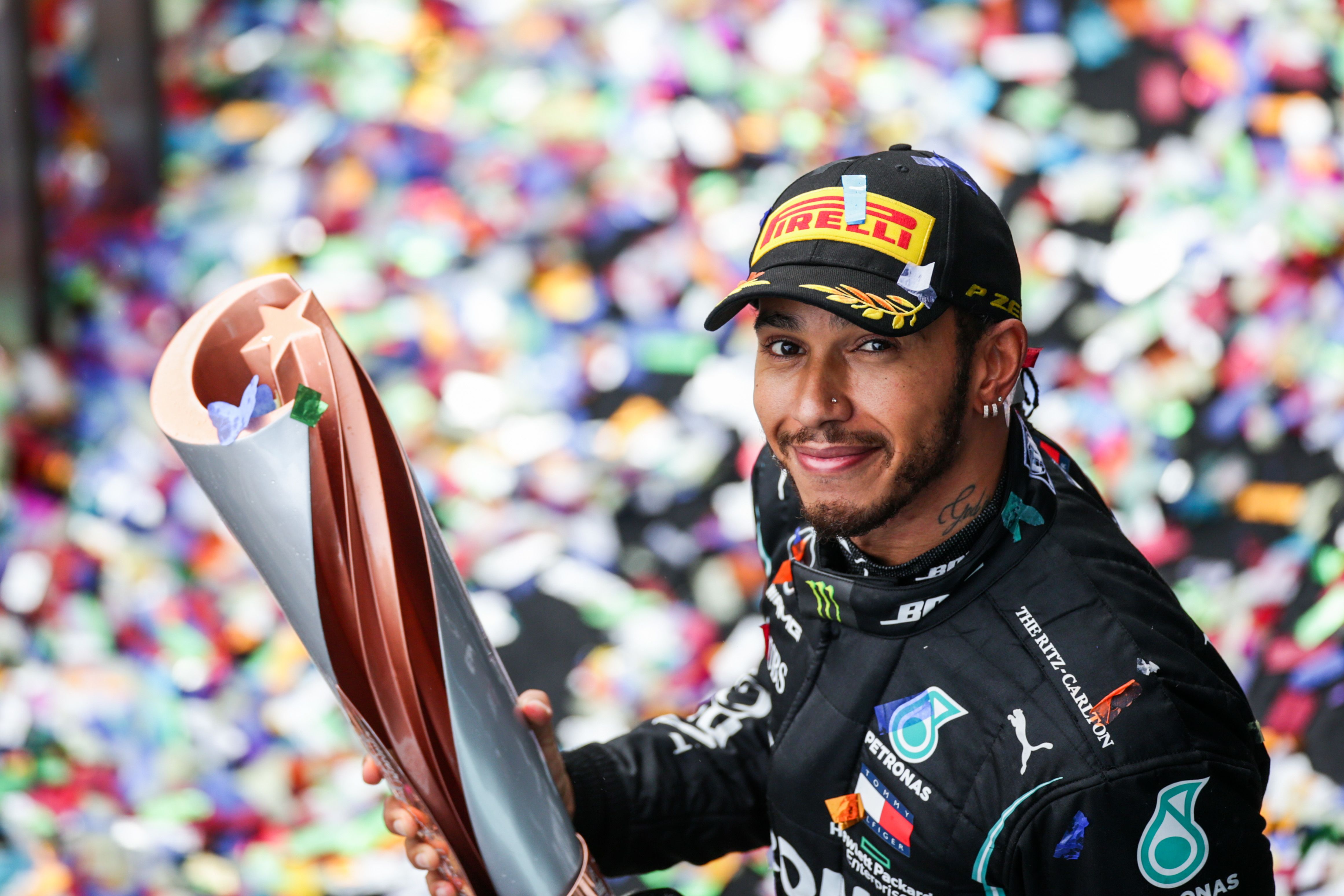 Lewis Hamilton: Trajetória e Conquistas na Fórmula 1