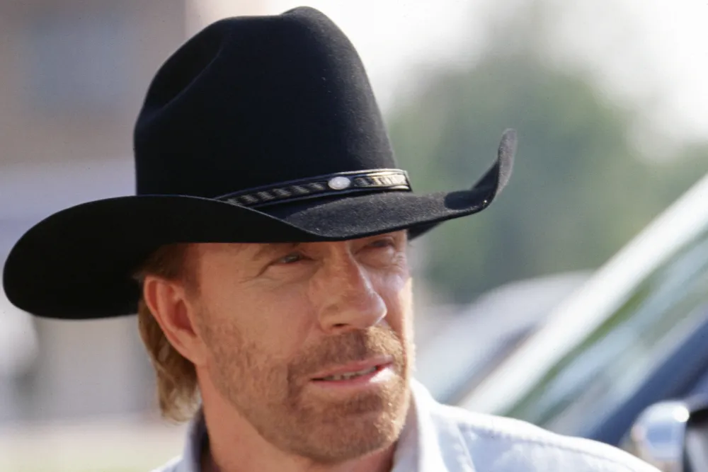 Vida e Legado de Chuck Norris: Trajetória, Conquistas e Influência